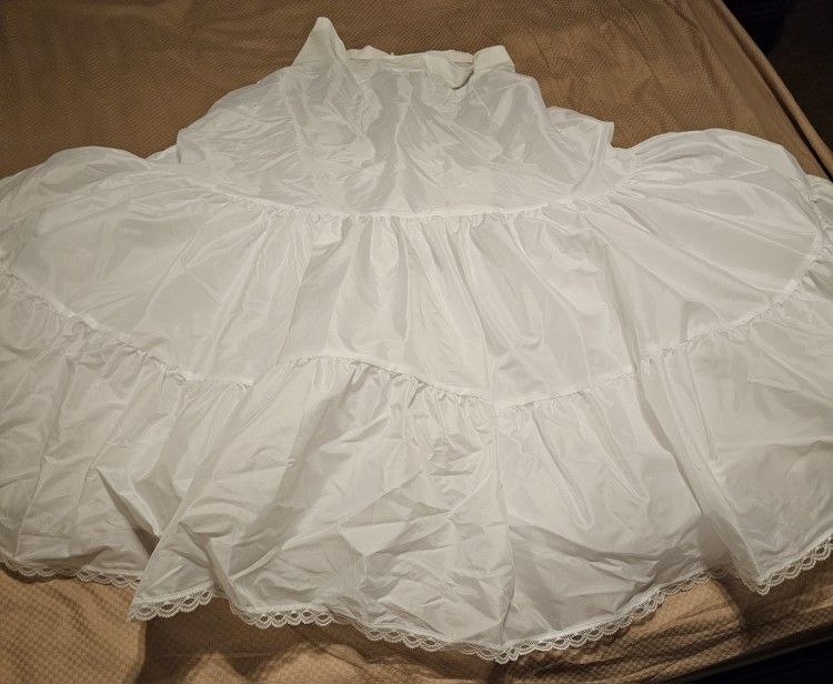 Wedding Petticoat- Size 16W