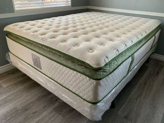 Full Organic Elite Superior Hybrid Cool Gel Memory Foam Pillow Top 14inch Mattress and boxspring