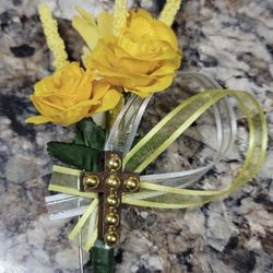 Boutonnières and Corsages 