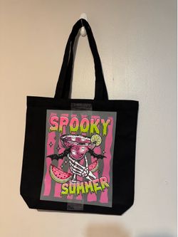 T-Shirts & Natural Canvas Accessories