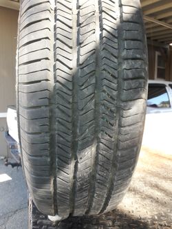Tire p245 70 16