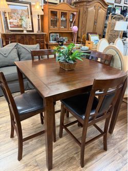 Dining Set