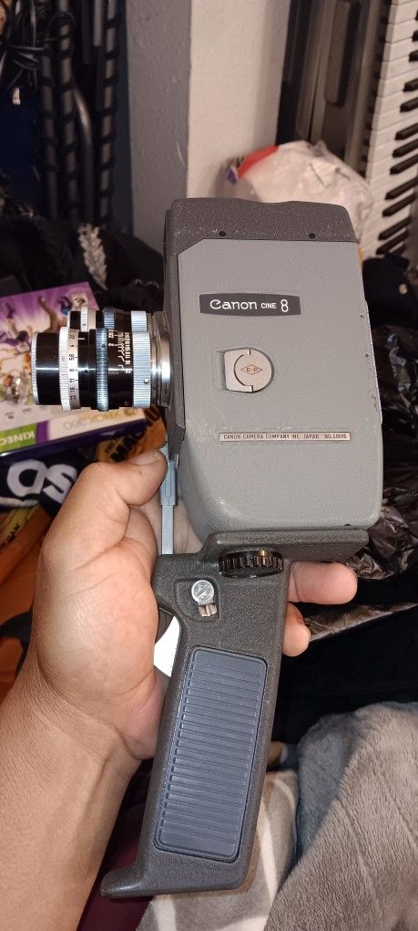 Canon Cine 8 Vintage Film Camera