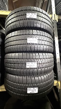 Set of 4 Used Tires 255/75R17 GOODYEAR WRANGLER SRA ALL SEASON 255 75 17