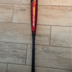 2023 32 Inch  29 Oz Axe Avenger Pro Baseball Bat