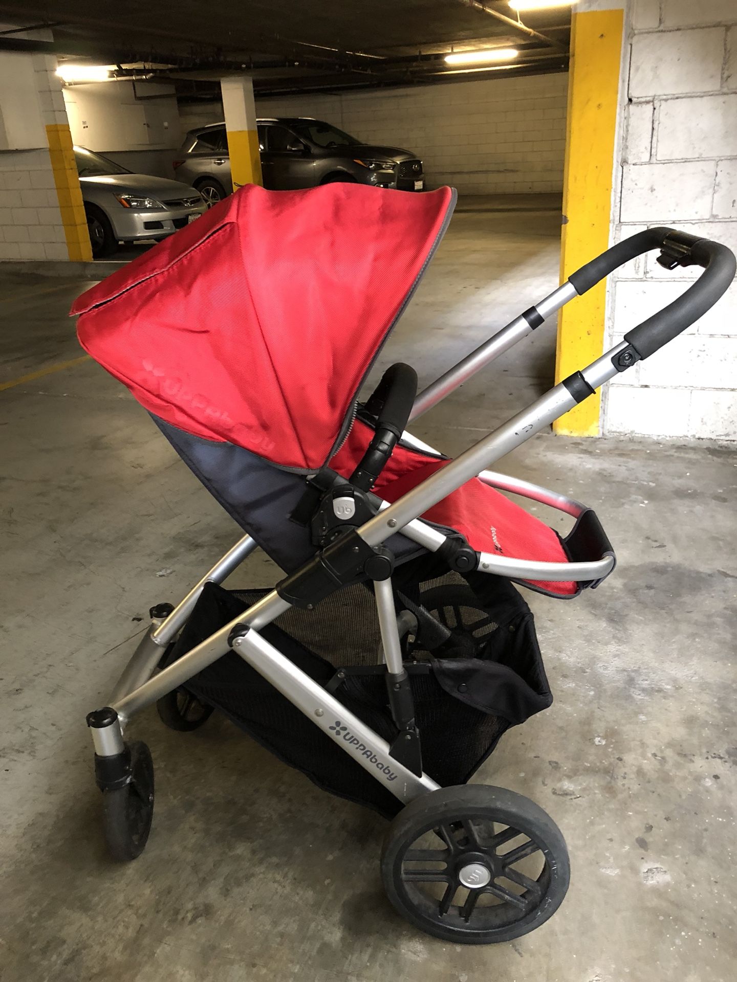 2012 Uppababy Vista Stroller Wholesale Deals hotelparkdoboj