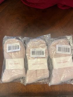 Lot of 3 SOMA Cozy Socks -New in Package