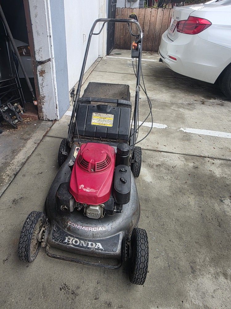 Commerical Honda Lawn Mower