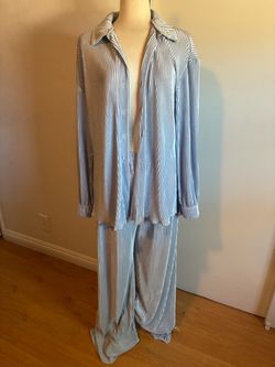 Metallic Ice Blue Plissé Pleated 2-Piece Lounge Set - XL
