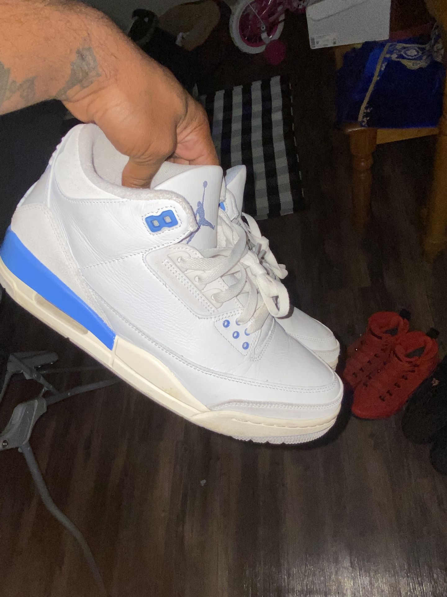 Jordan 3s Size 10 
