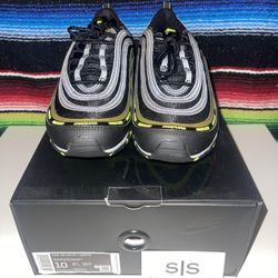 Nike Air Max 97 - Undefeated Black Volt Sz 10
