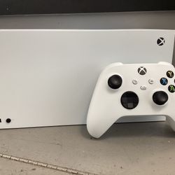 Xbox Series X (Digital Version) With Controller 