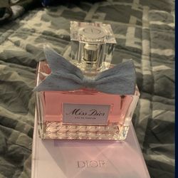 Miss Dior Perfume 