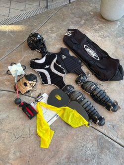 Youth Catcher’s Gear Bundle – All-Star Gear, Mizuno Mitt & Equipment Bag