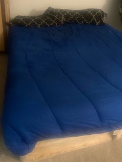 Queen size mattress and box spring