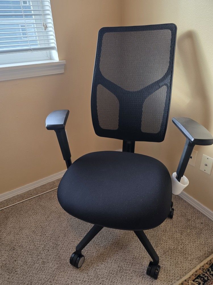 Ergonomic Office Chair 
