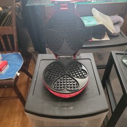 Heart shaped Waffle iron