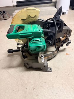 Hitachi Compound Miter Saw