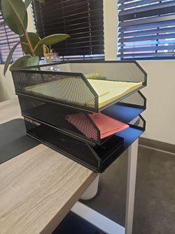 Black Metal Mesh 3-Tier Desktop Paper Tray