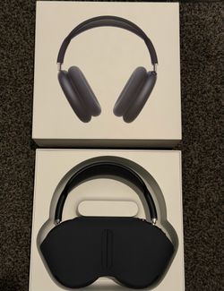 Apple AirPods Max USB-C in Midnight
