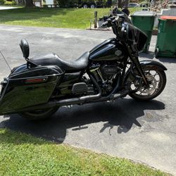 Harley Davidson Street Glide Special 