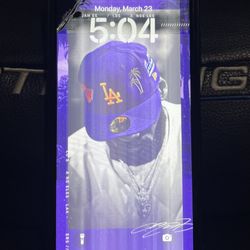 Apple iPhone XR 64GB – Unlocked – Fully Functional – Cracked Front and Back