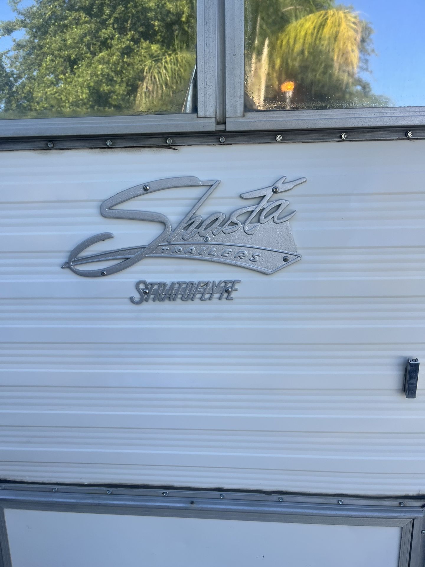1972 Shasta Stratoflyte