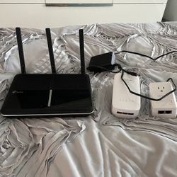 TP Link router and extenders