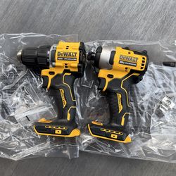 DEWALT 20V MAX  with Tool Connect Cordless Brushless 1/2 in. Hammer Drill/Driver (Tool Only Price is firm $140