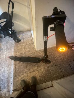 Electric scooter -1000w 36v https://offerup.com/redirect/?o=MTVhaC5JdA== goes 25mph 30 miles range