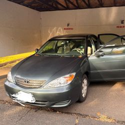 2004 Toyota Camry