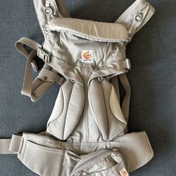 Ergobaby Baby carrier