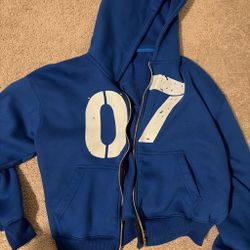 07even zipup