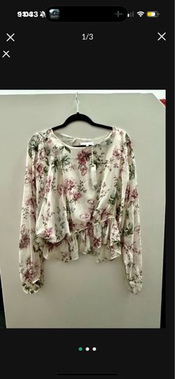 NWT floral boutique blouse
