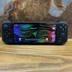 Razer Edge Android Gaming Tablet with Razer Kishi V2 Pro Controller,Razer,razer Edge,gaming Tablet, razer kishi v2 pro,