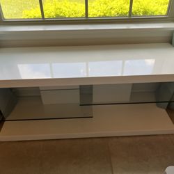 TV Stand White Color 