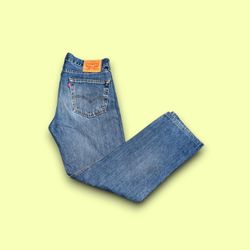 Levi's 505 Regular Fit Jeans Mens 32x32 Blue Medium Wash Straight Leg Denim