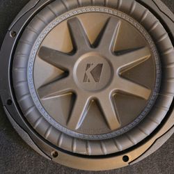 Kicker CompVX Series 10" subwoofers Deaf Bonce ATOM 1300.1 PRO 1300W Car Audio Power and Box.