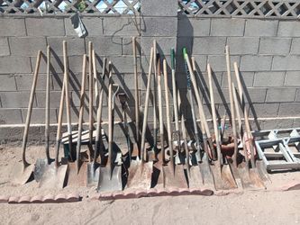 25 shovels  12 ft ladder an 2 wheel barrels an 2 6ft aluminum  ladders