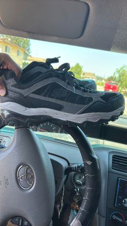 Sketchers shoes