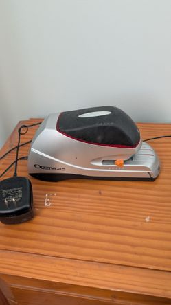 Swingline Electric Stapler