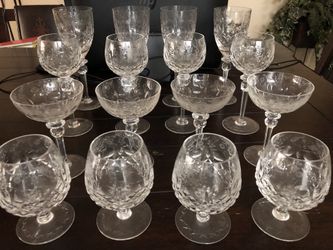 Beautiful 16 piece wine glass