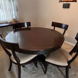 Dinning Table 