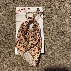 Scarf Keychain