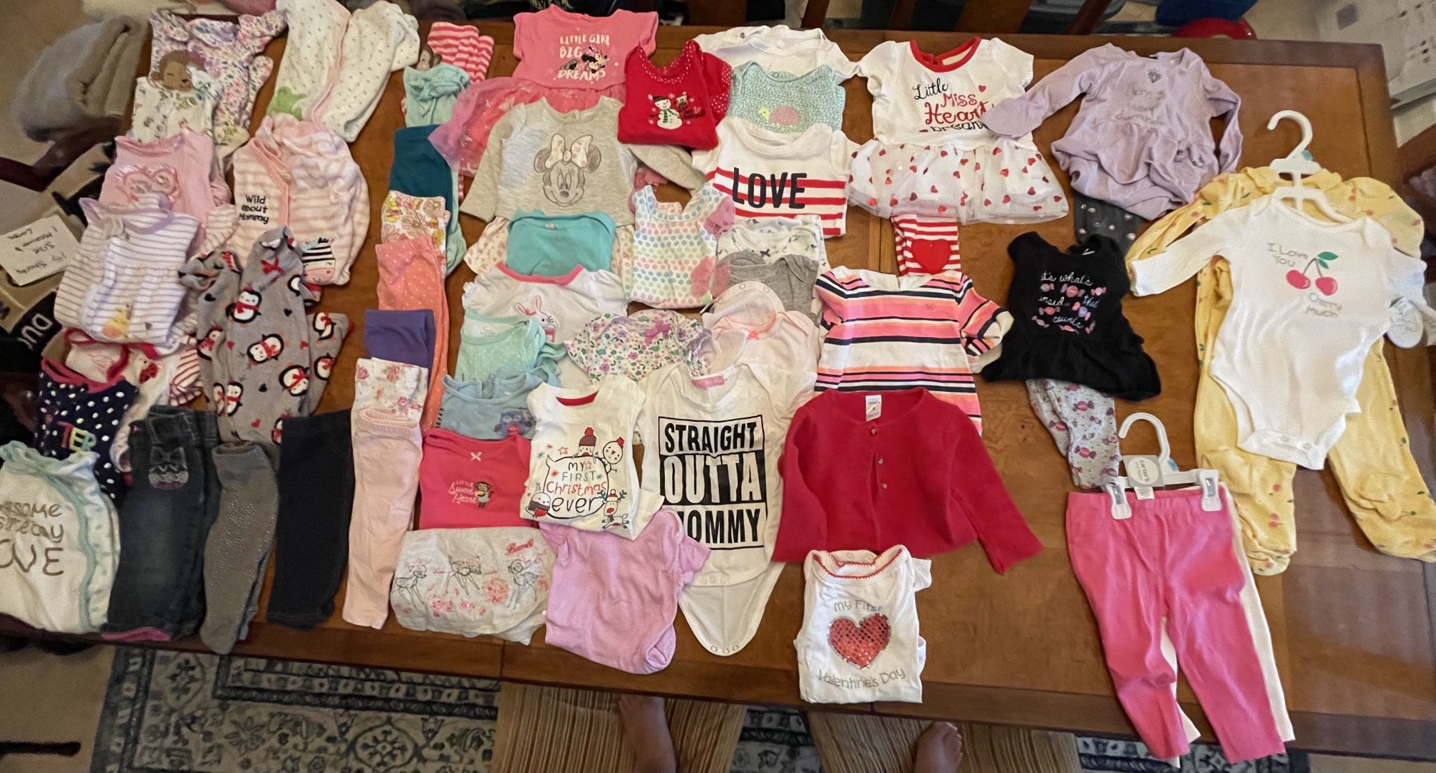 Baby Girls 3-6 Month Lot Of Clothes 