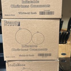 Inflatable Ornaments 