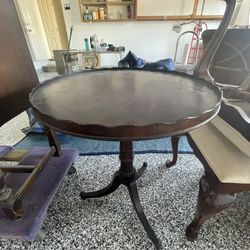 Queen Anne Table