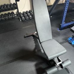 Giant FID Bench