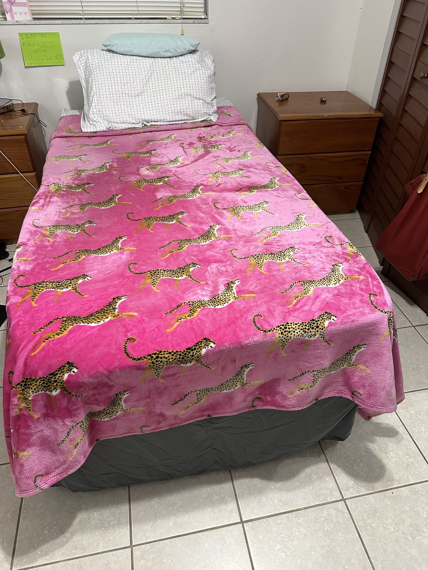 Single Bed, With Memory Foam And Frame