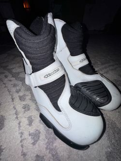 Alpinestar riding boots $120